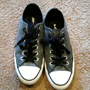 Converse Tweed Ladies Sneaker w/Patent Detail